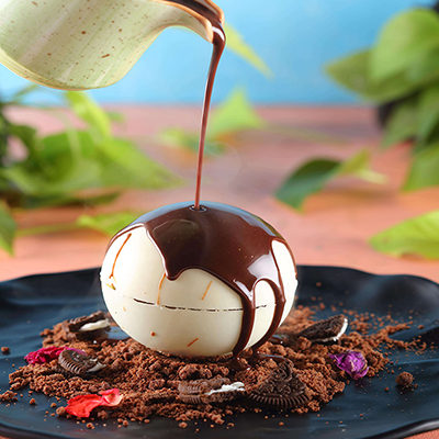 Molten Chocolate Cake